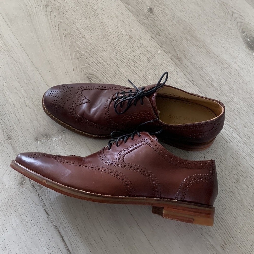 Cole Haan Cambridge British Tan Wingtip Oxfords size 9 M